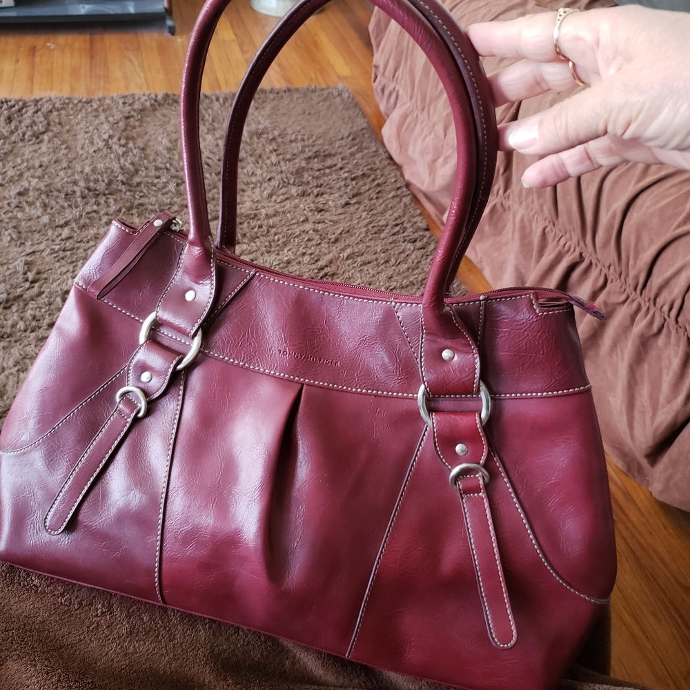 Tommy Hilfiger handbag